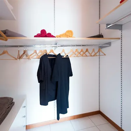 Botanika Apartment